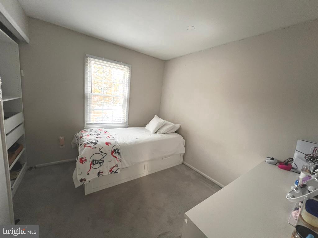8477 Kitchener Drive Springfield, VA 22153 - Photo 24 of 26