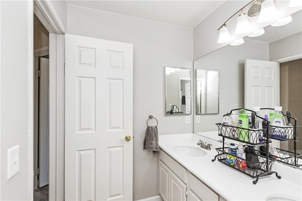 11307 Trailstone Court Riverside, CA 92505 - Photo 40 of 50