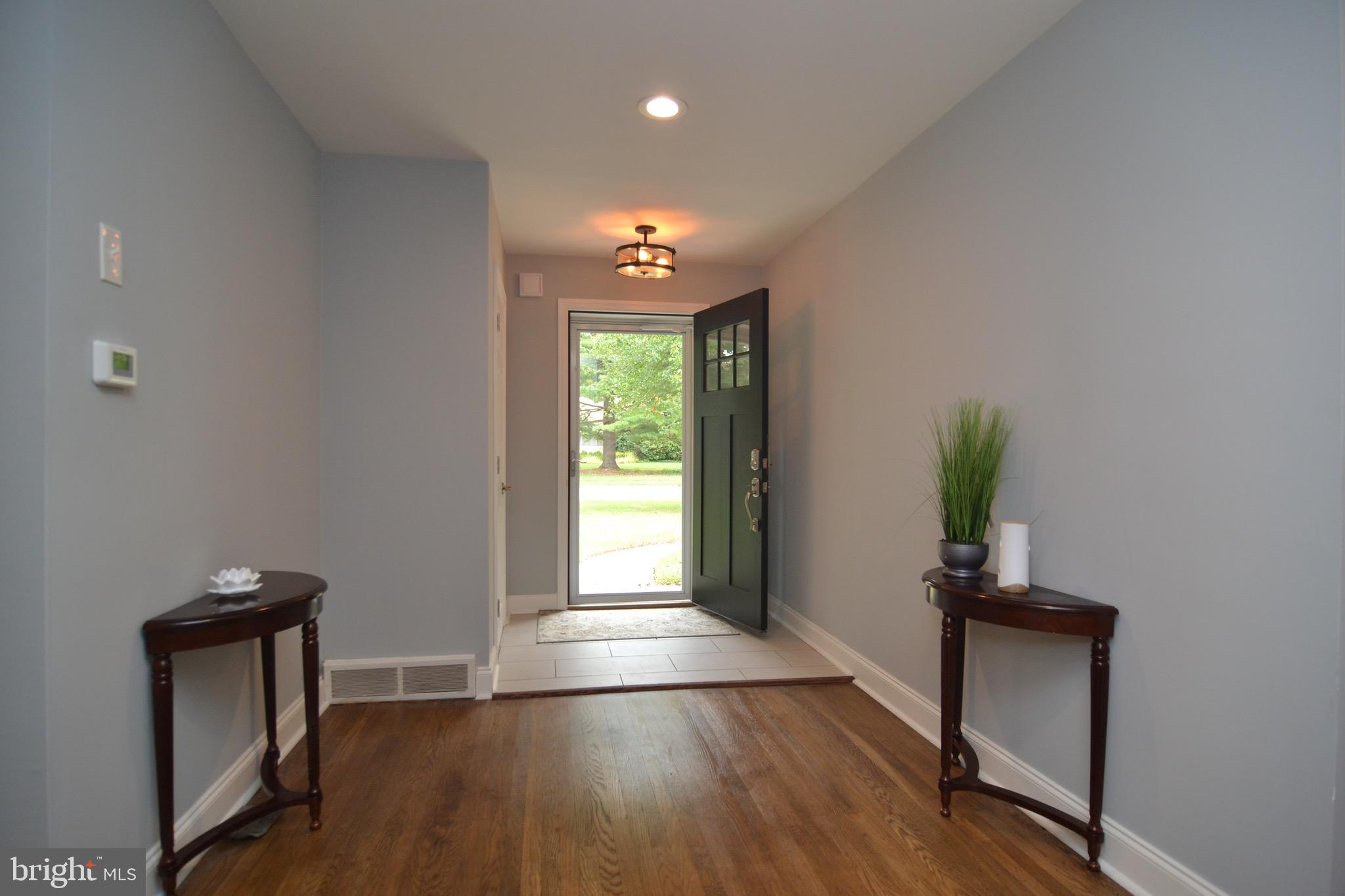 4 Greenvale Road Moorestown, NJ 08057 - Photo 3 of 28