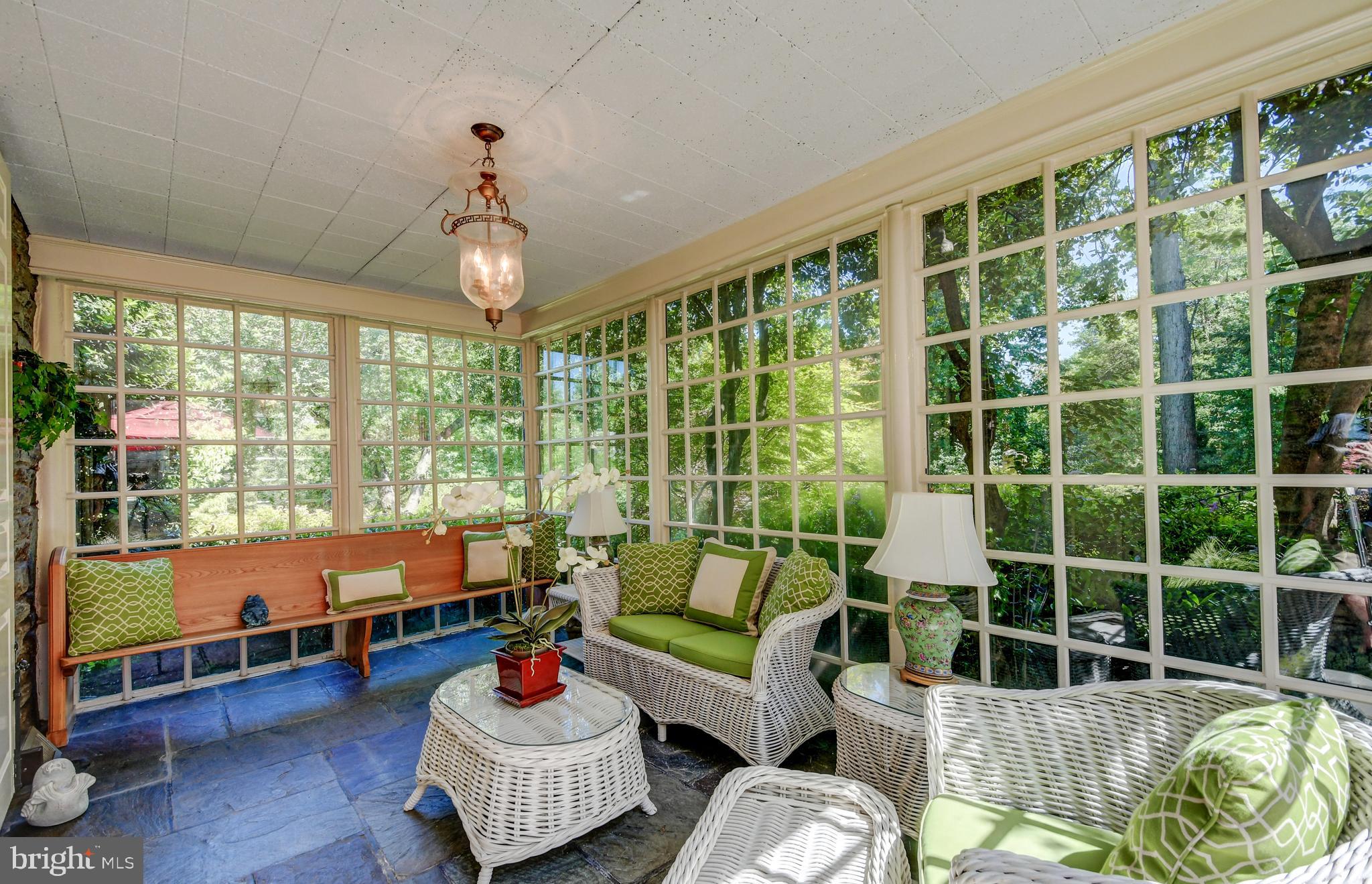 5212 Springlake Way Baltimore, MD 21212 - Photo 14 of 65