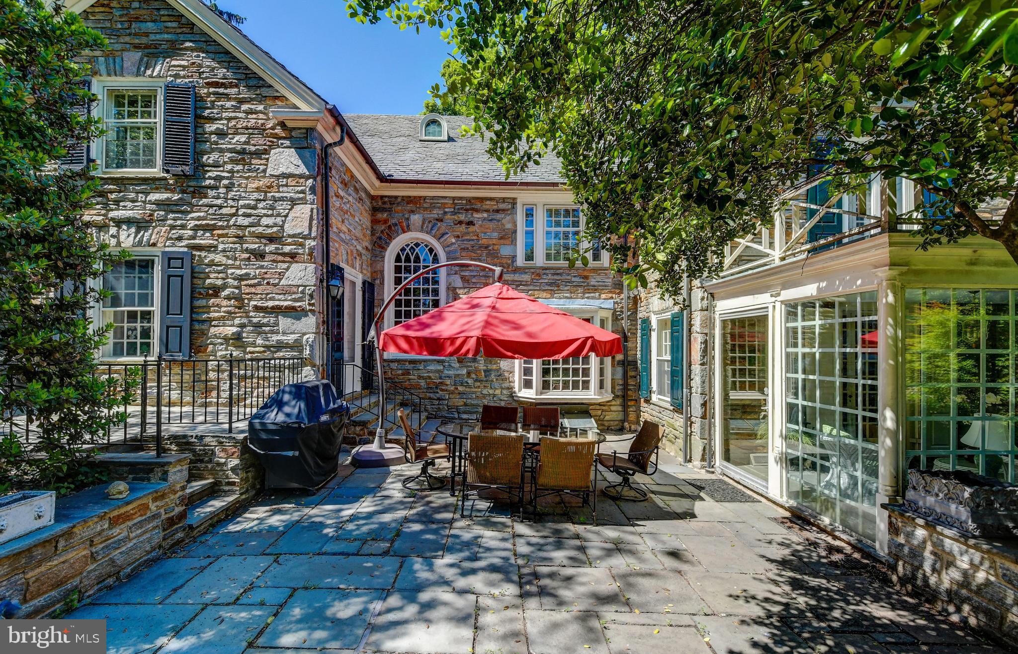 5212 Springlake Way Baltimore, MD 21212 - Photo 2 of 65