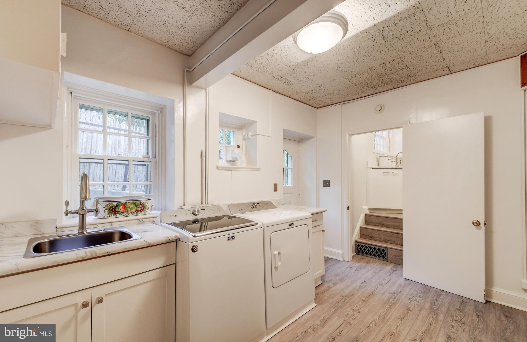 5212 Springlake Way Baltimore, MD 21212 - Photo 23 of 65