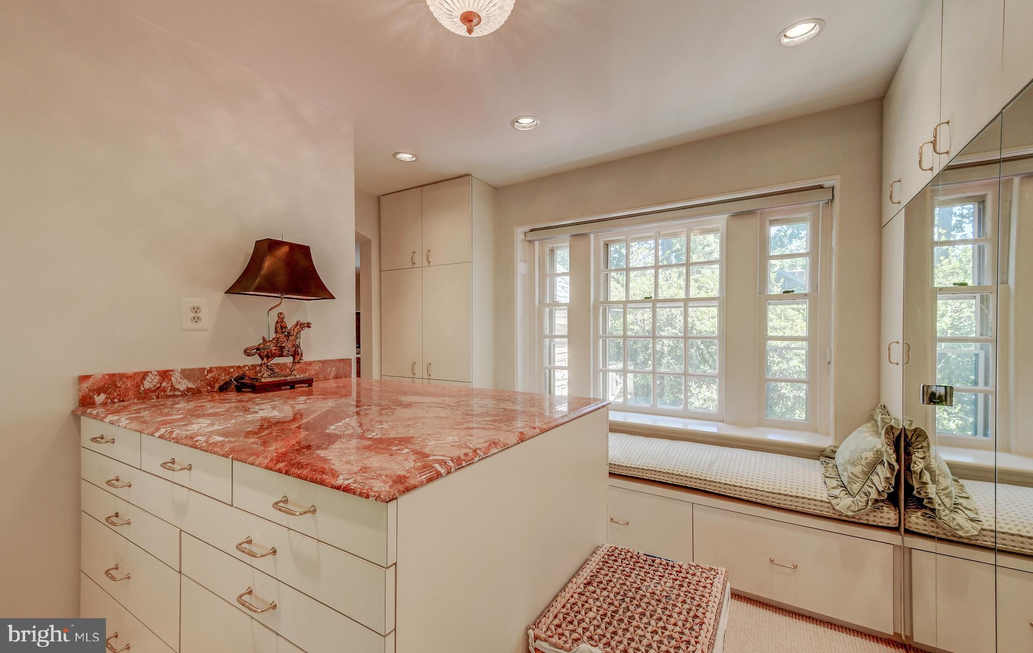 5212 Springlake Way Baltimore, MD 21212 - Photo 33 of 65