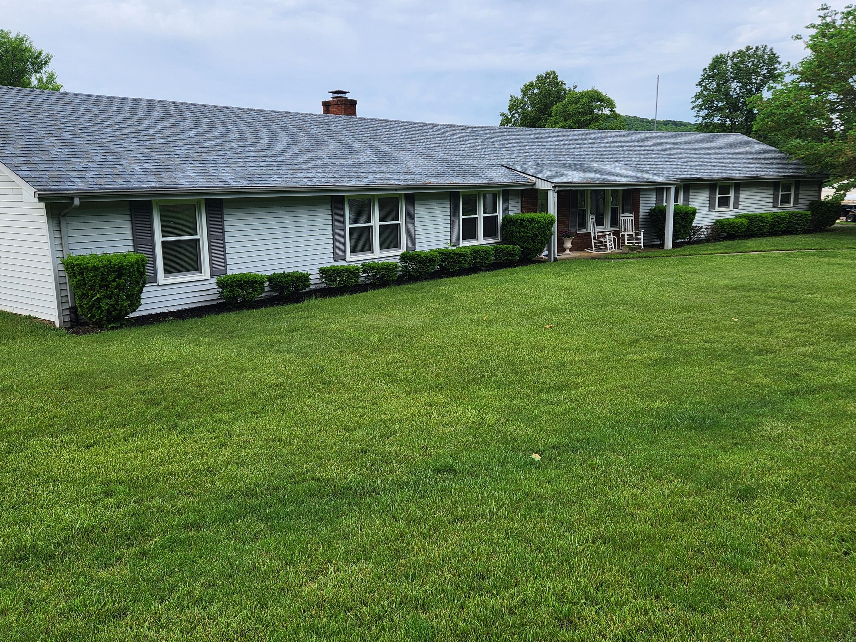 215 Overlook Road Vinton, VA 24179 - Photo 2 of 28 20250517_085108