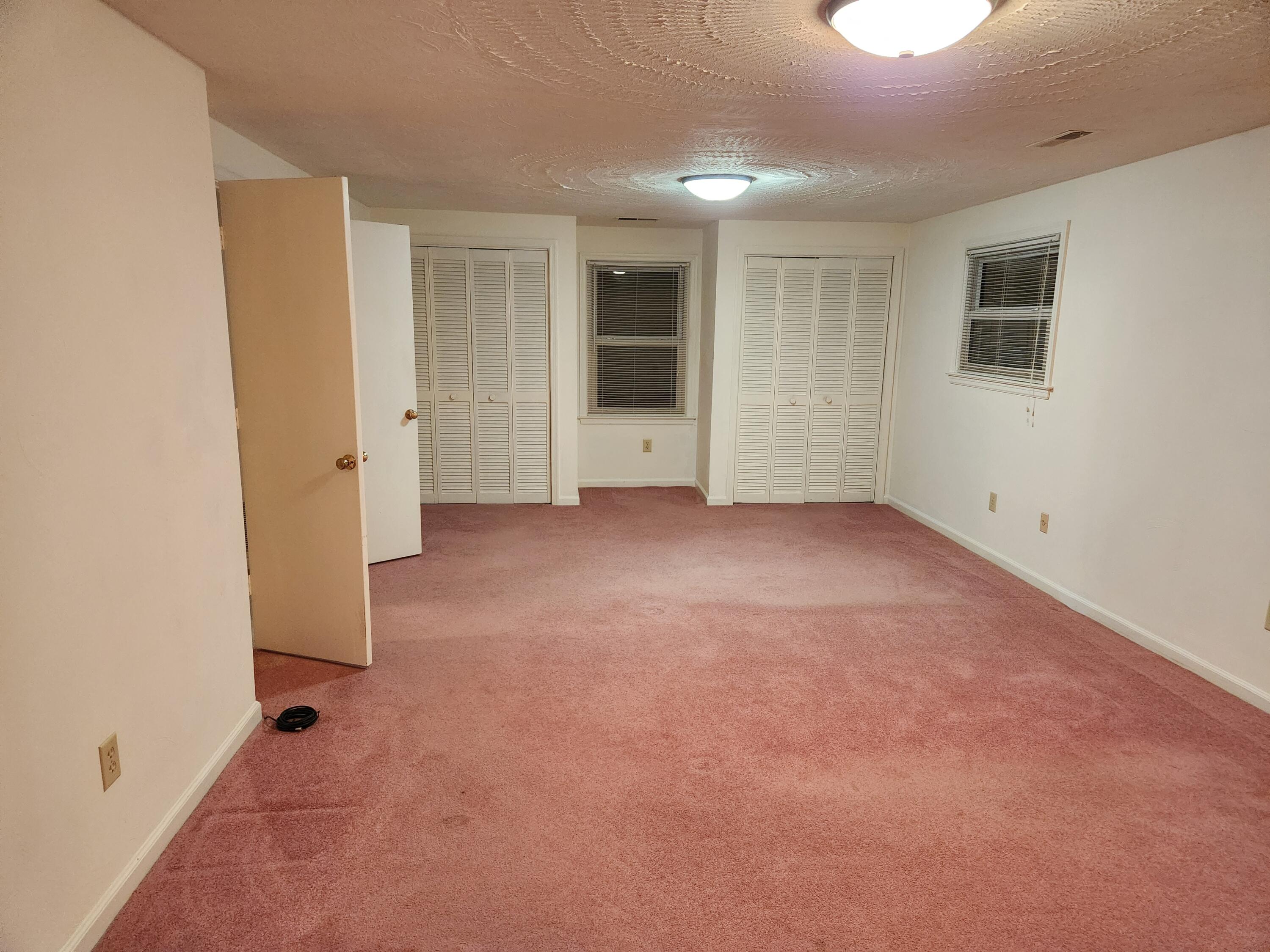 215 Overlook Road Vinton, VA 24179 - Photo 8 of 28 20250517_020604