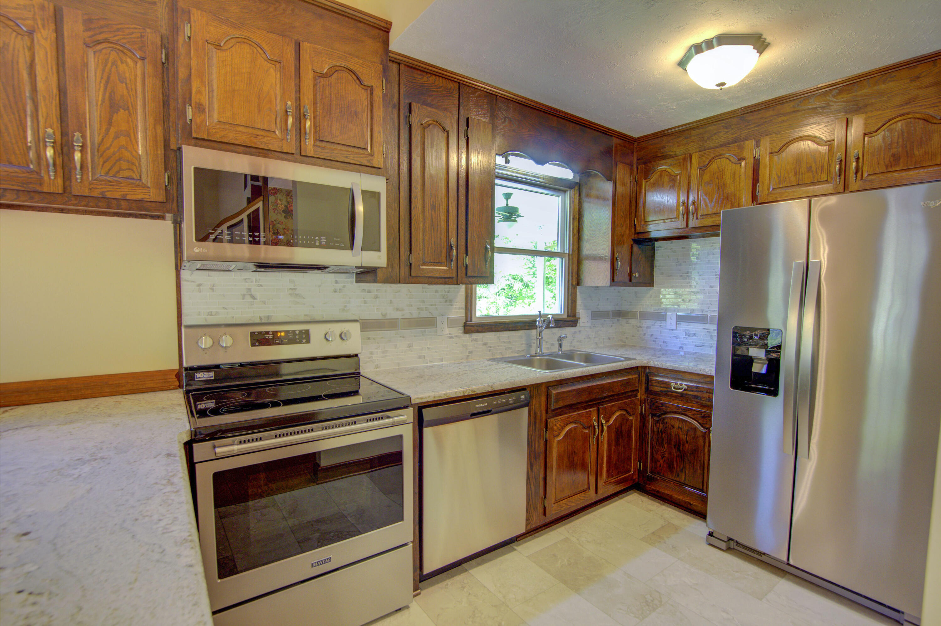 840 Falcon Ridge Road Rocky Mount, VA 24151 - Photo 7 of 32 Kitchen