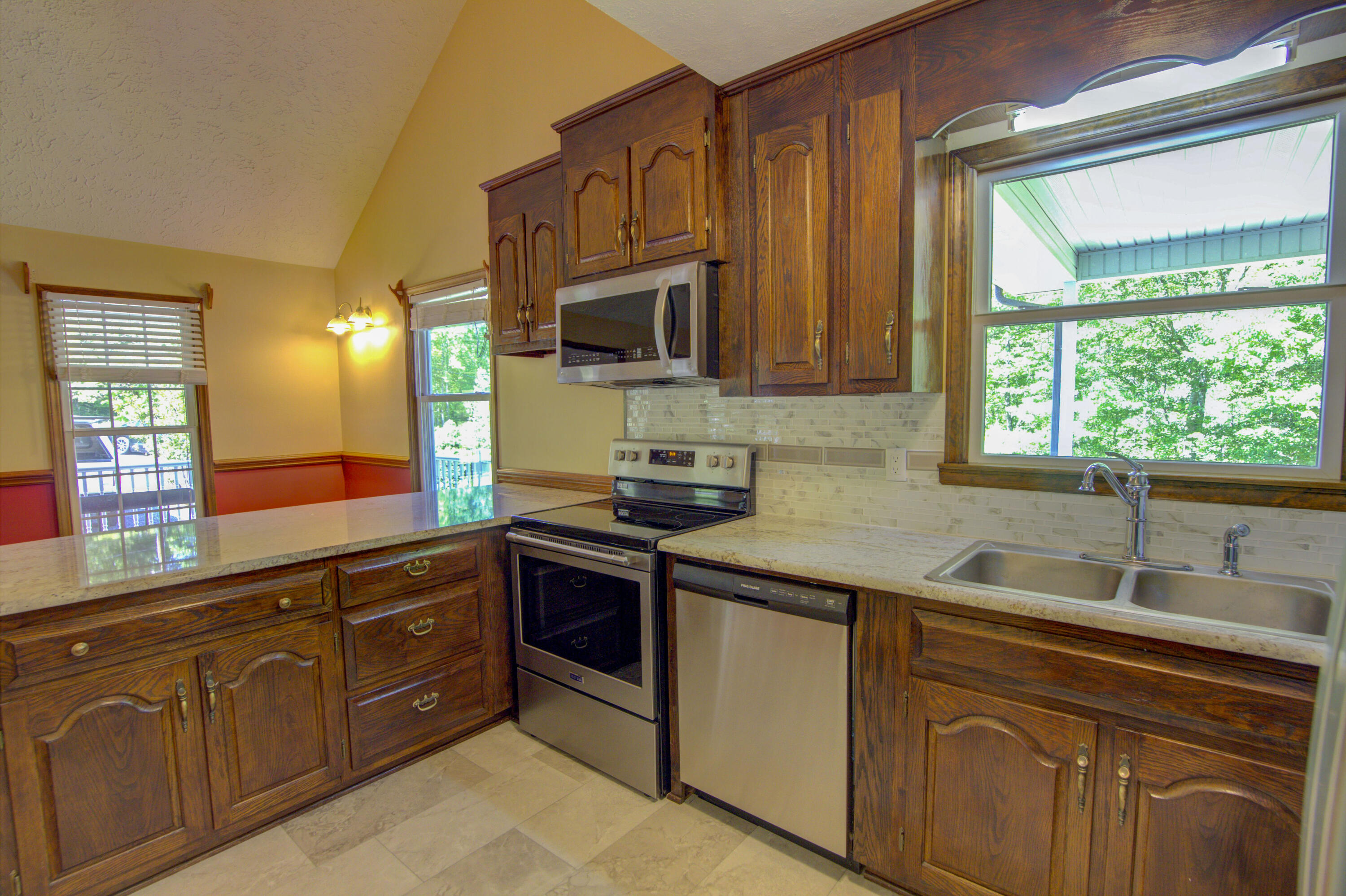840 Falcon Ridge Road Rocky Mount, VA 24151 - Photo 8 of 32 Kitchen