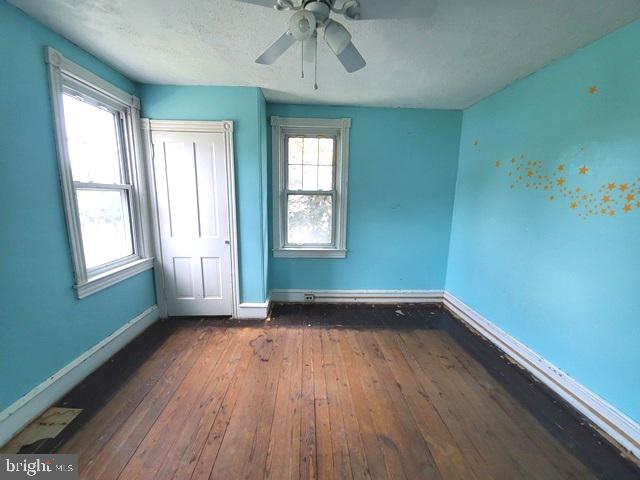 212 Delaware Avenue Riverside, NJ 08075 - Photo 18 of 31