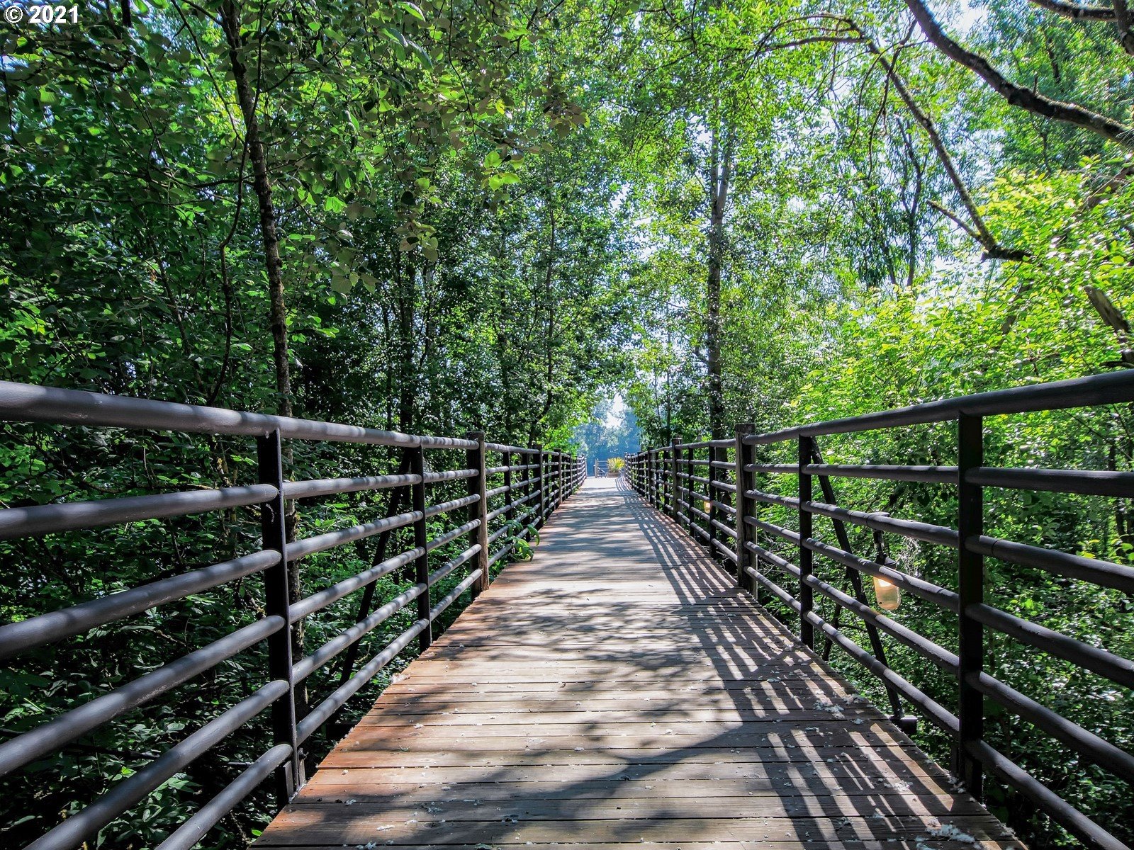 7720 South Macadam Avenue, Unit 8 Portland, OR 97219 - Photo 29 of 32