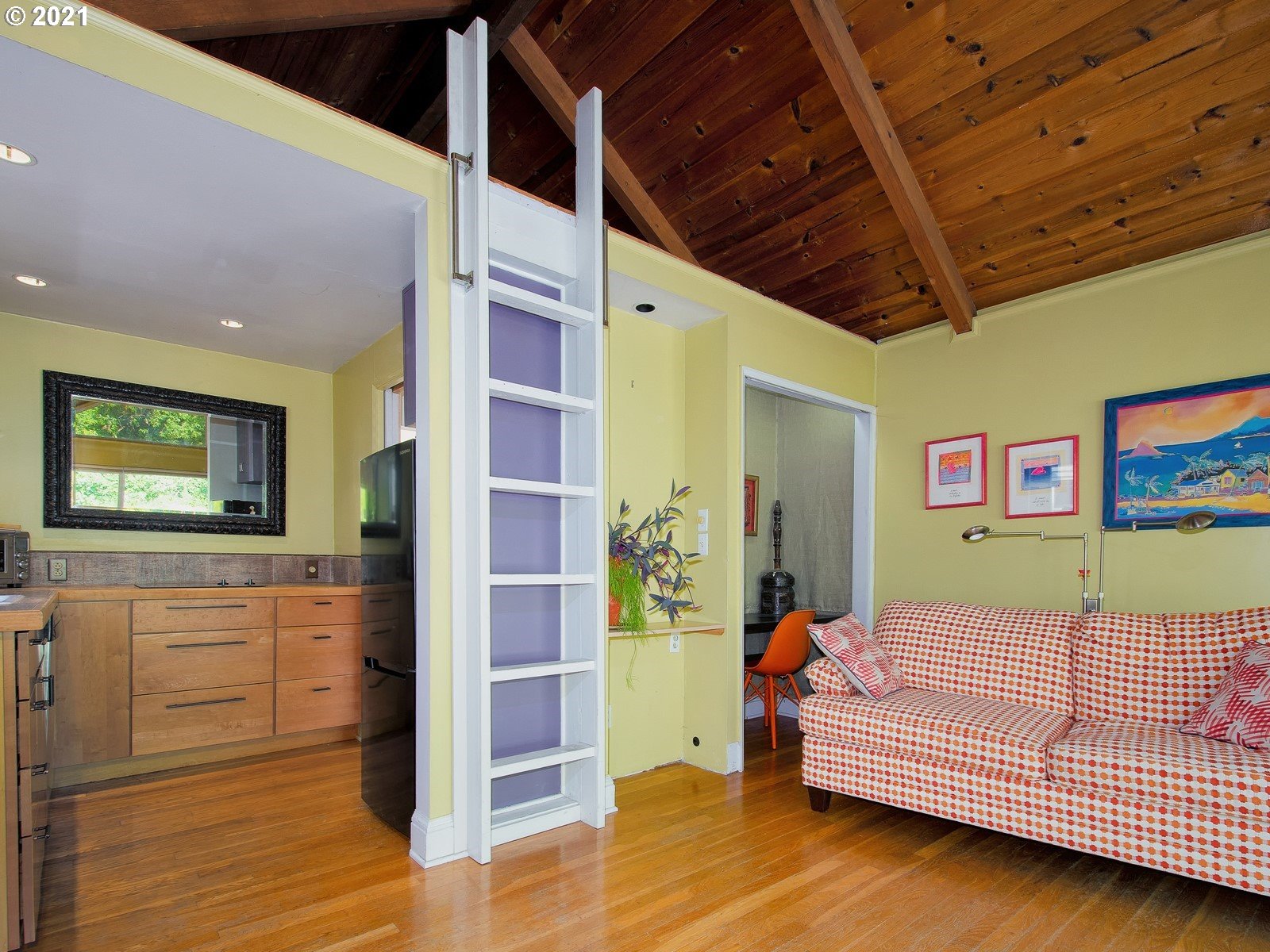 7720 South Macadam Avenue, Unit 8 Portland, OR 97219 - Photo 7 of 32