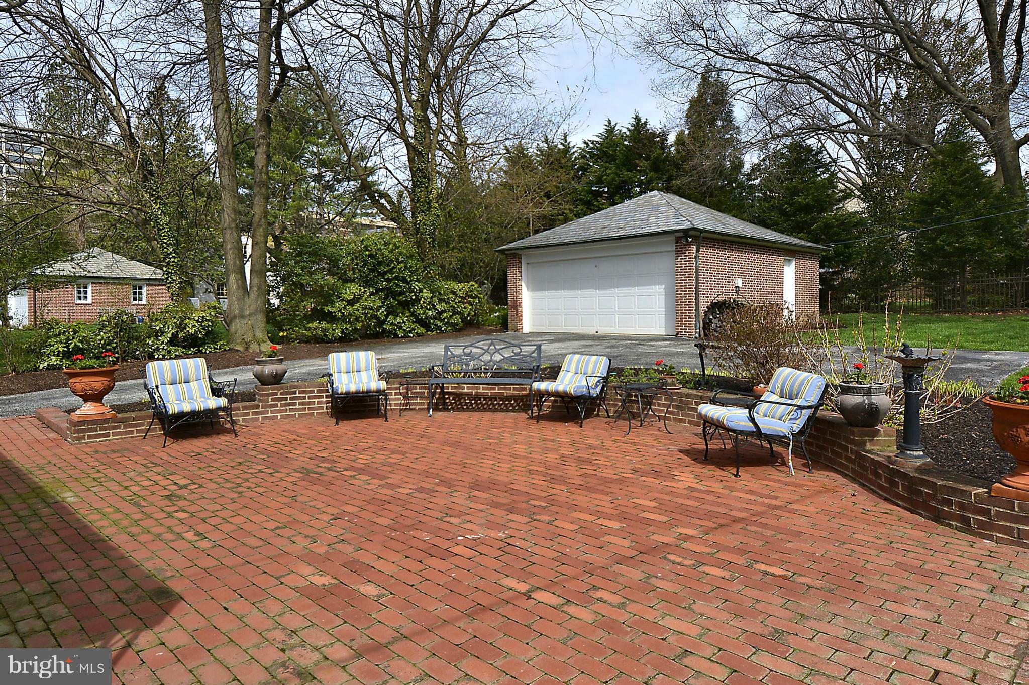 14 Wendover Road Baltimore, MD 21218 - Photo 28 of 30 Brick Patio