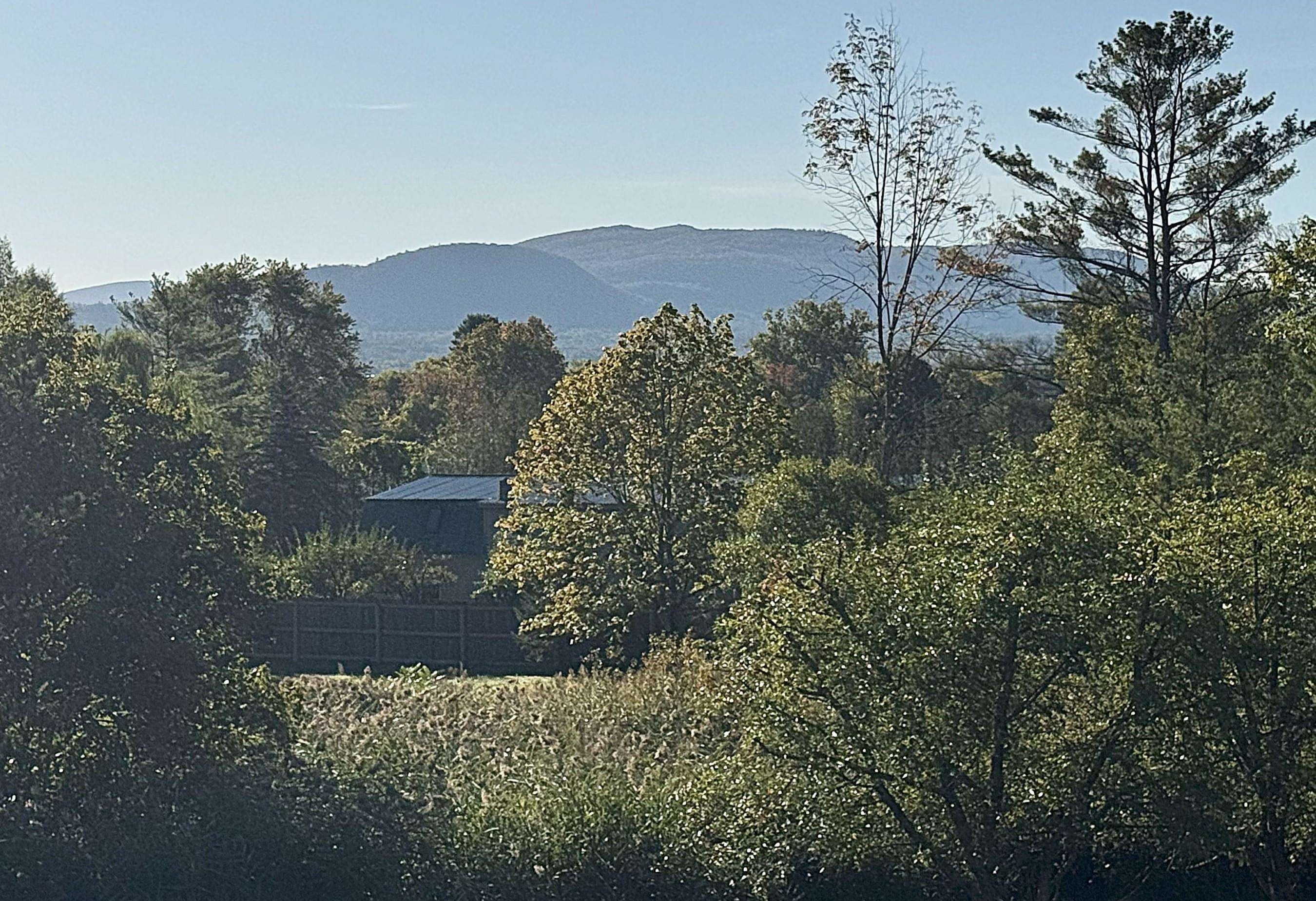 60 Stoneridge Drive Rutland, VT 05701 - Photo 3 of 43