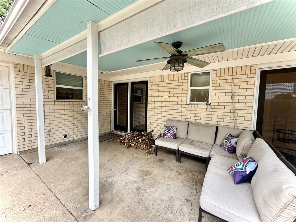 1206 Mildred Lane Benbrook, TX 76126 - Photo 33 of 38 Covered patio