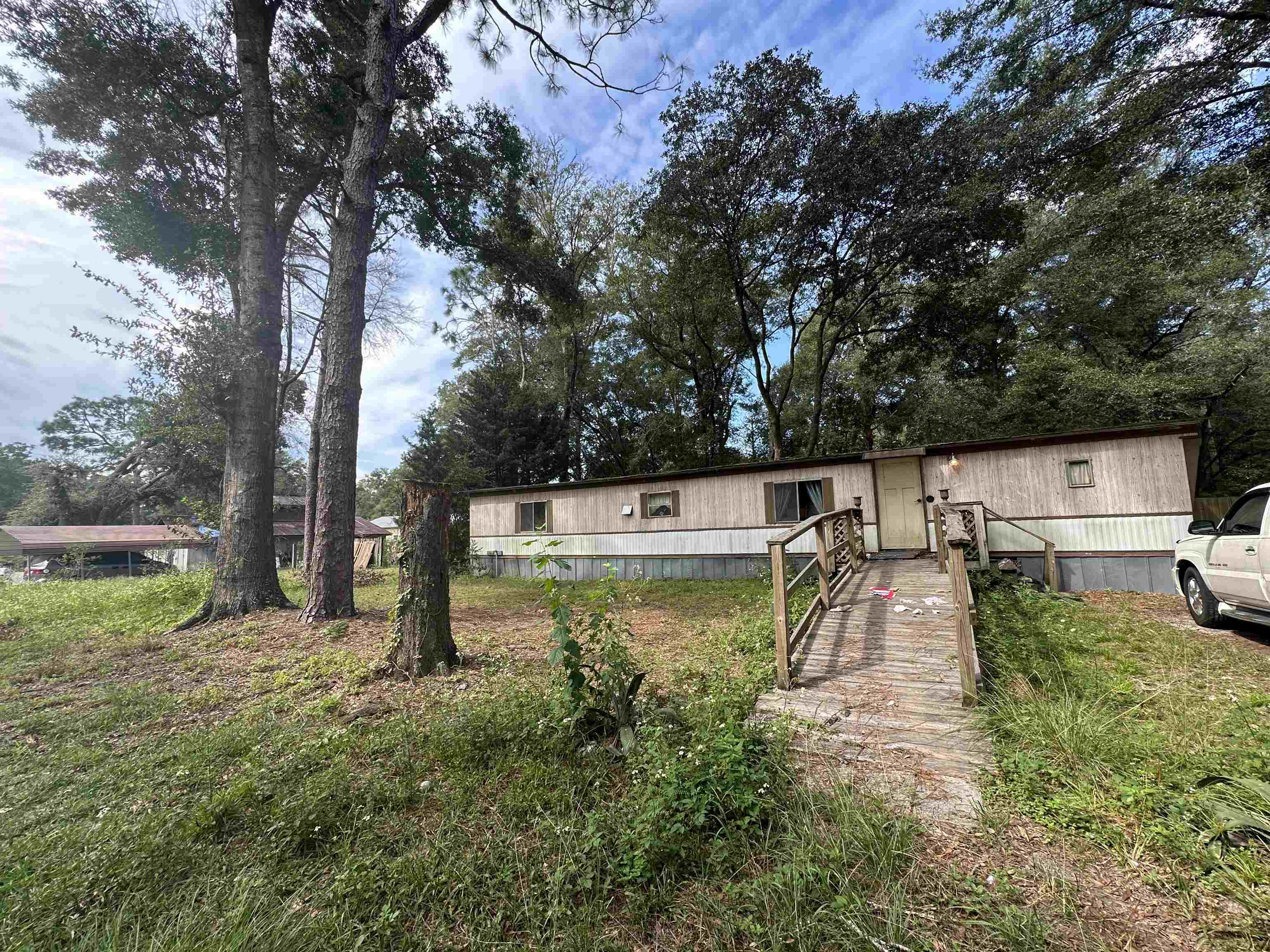 4194 Ballard Road Tallahassee, FL 32305 - Photo 5 of 17