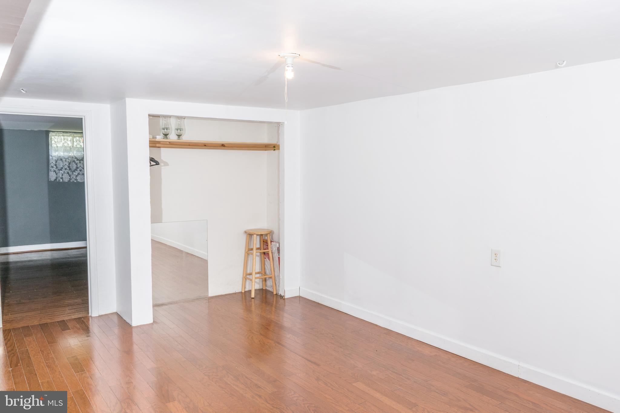 420 Crisfield Road Baltimore, MD 21220 - Photo 14 of 26 Family Room