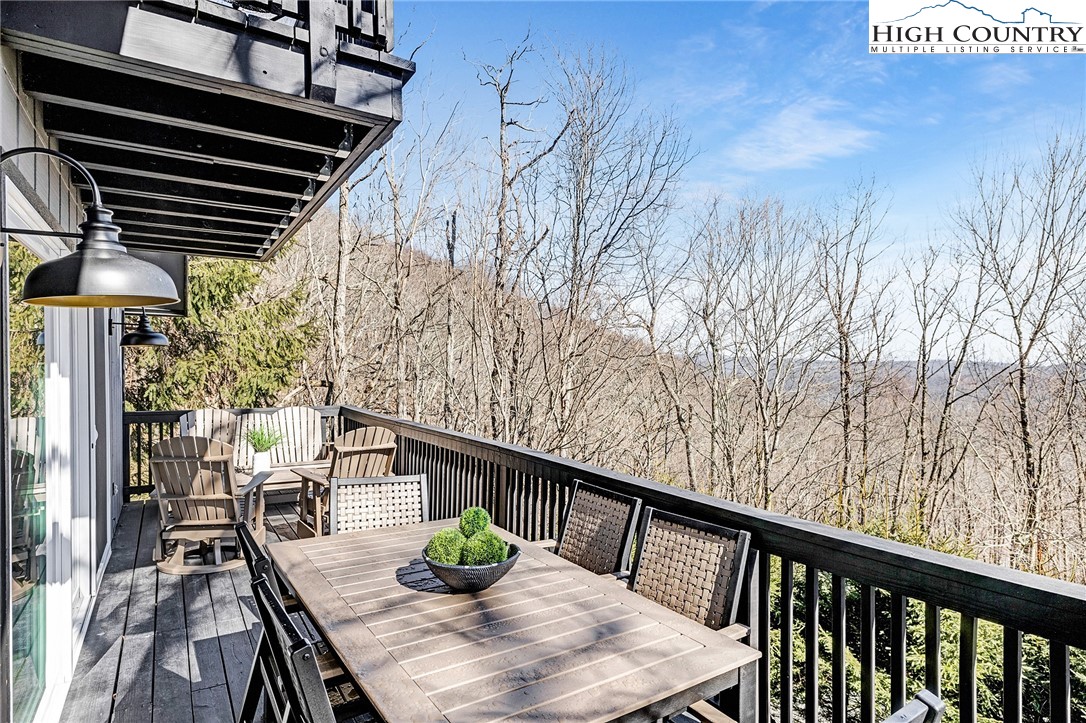 556-558 Thorncliff Drive Seven Devils, NC 28604 - Photo 33 of 48