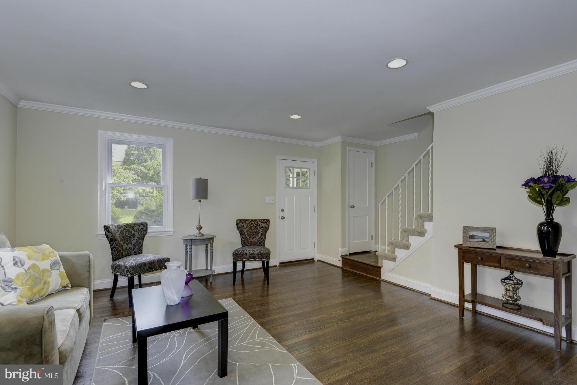 1901 Swansea Road Baltimore, MD 21239 - Photo 7 of 28 a living room with furniture