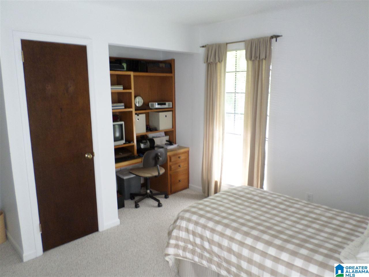 1527 Tropical Lane Alabaster, AL 35007 - Photo 15 of 24