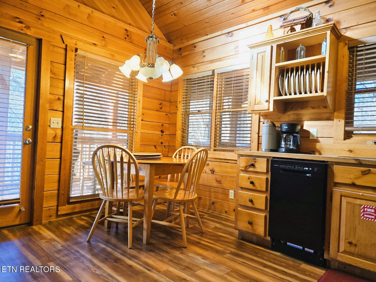 1580 Walt Price Road Sevierville, TN 37876 - Photo 14 of 37 20251215_111621