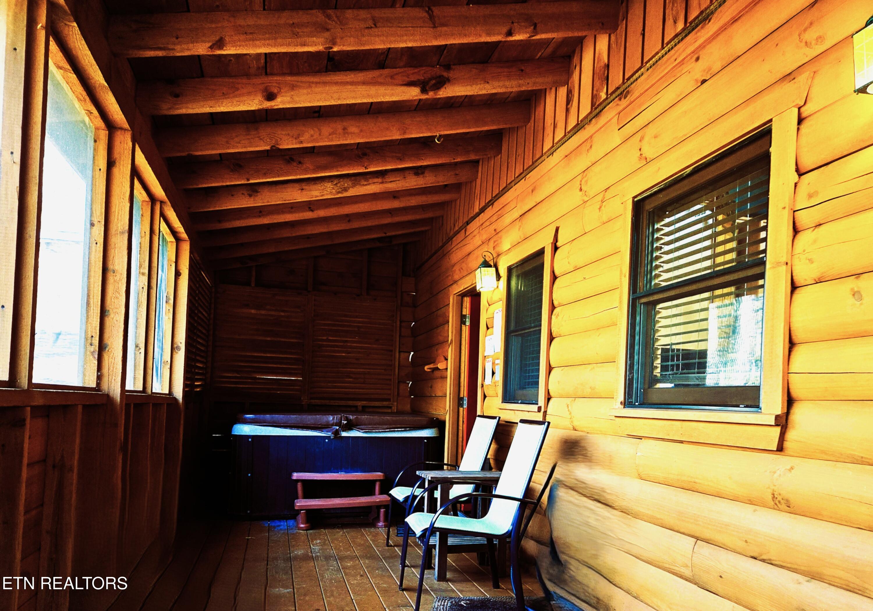 1580 Walt Price Road Sevierville, TN 37876 - Photo 35 of 37 1580 WPR Hot Tub 4