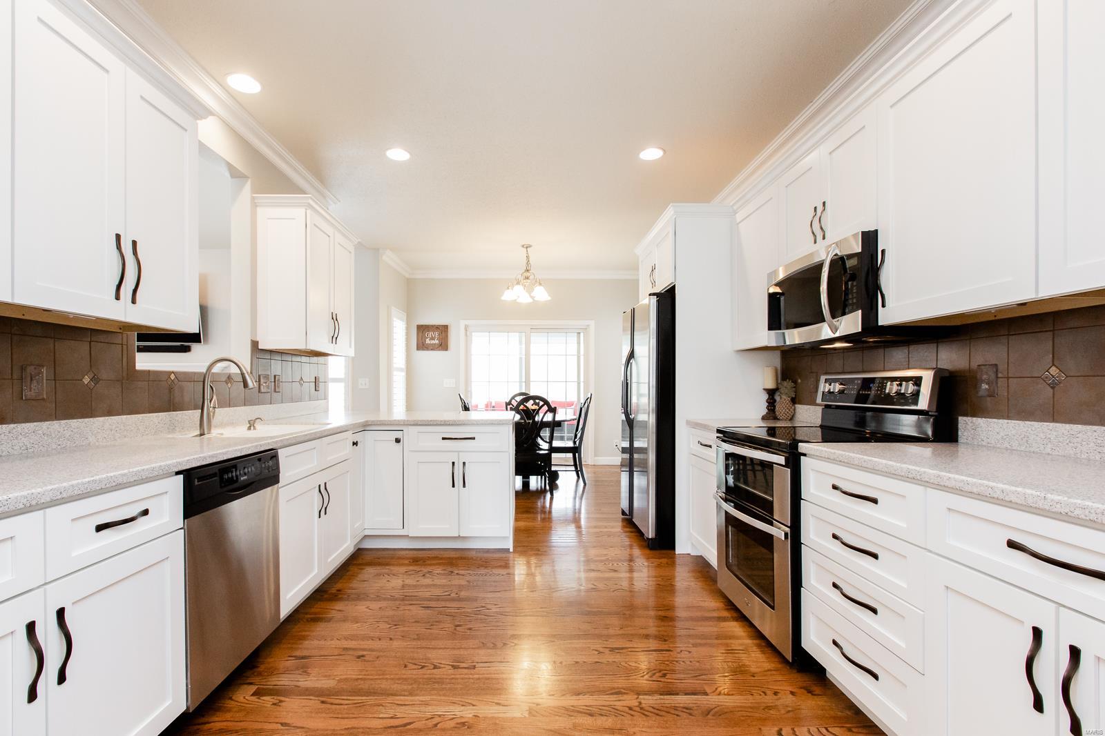 1128 Red Hawk Ridge Lane O'Fallon, IL 62269 - Photo 24 of 65 Gallery Image 24