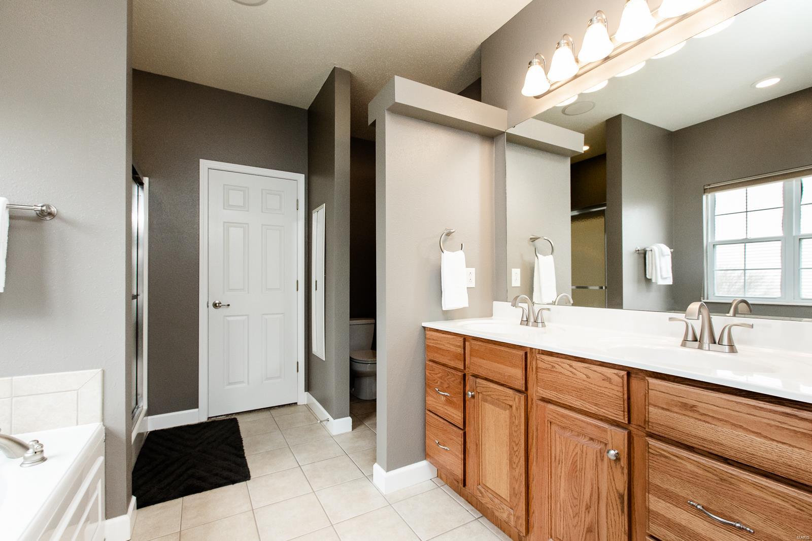 1128 Red Hawk Ridge Lane O'Fallon, IL 62269 - Photo 31 of 65 Gallery Image 31