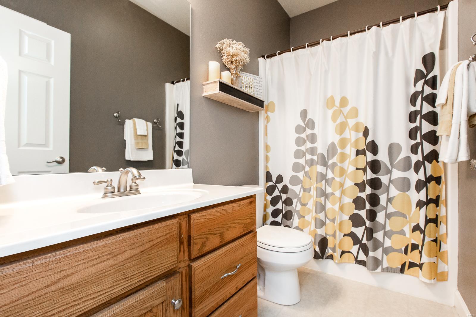 1128 Red Hawk Ridge Lane O'Fallon, IL 62269 - Photo 36 of 65 Gallery Image 36