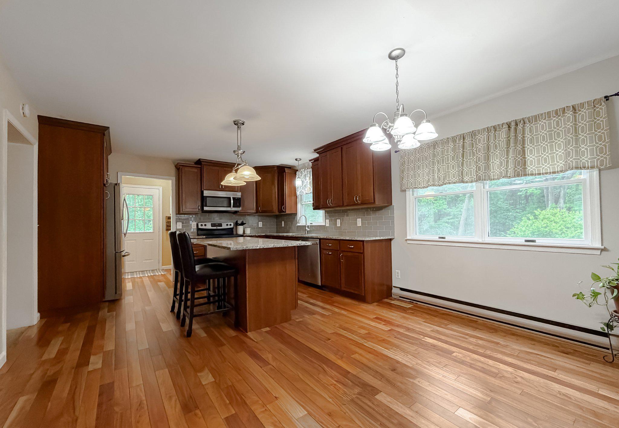 3570 Ponds Wood Road Chesapeake Beach, MD 20732 - Photo 4 of 50 Eat-in kitchen