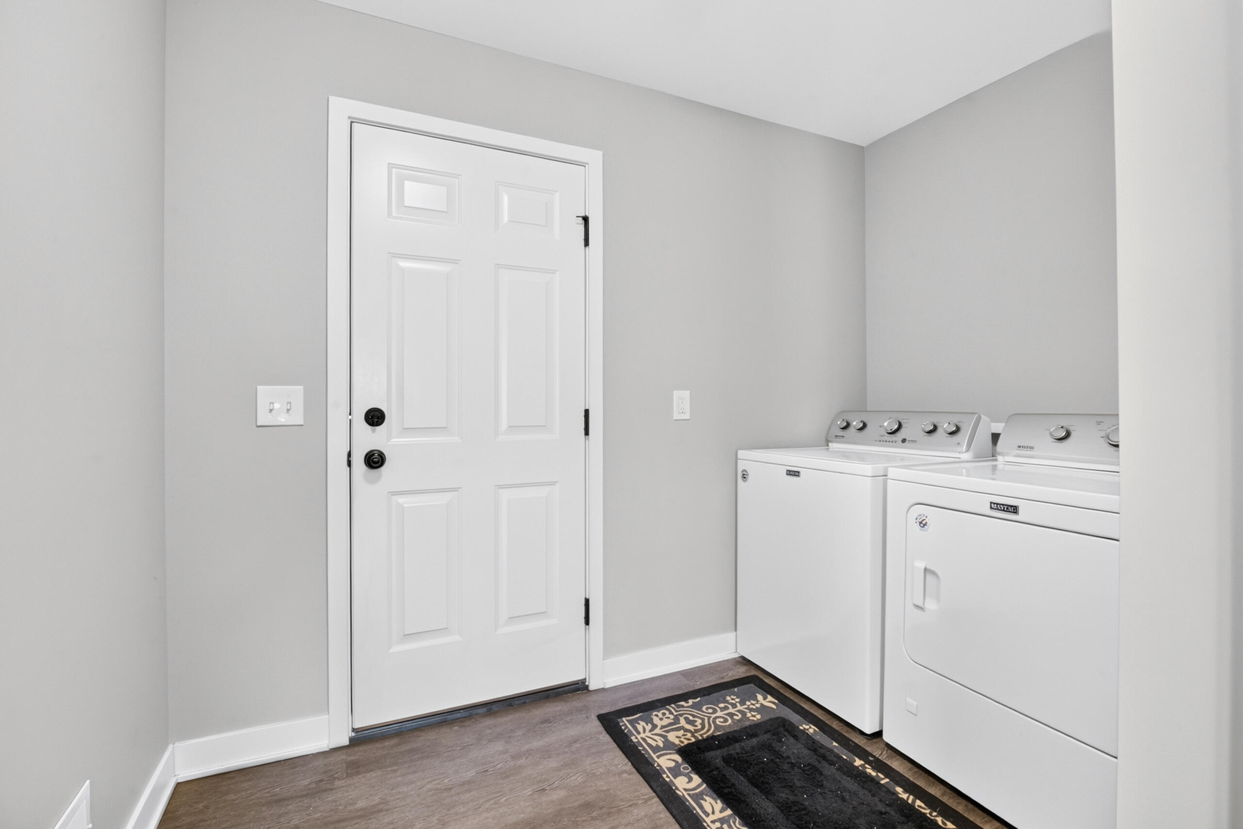 3848 Wetherington Pointe Kalamazoo, MI 49009 - Photo 11 of 36 laundry room
