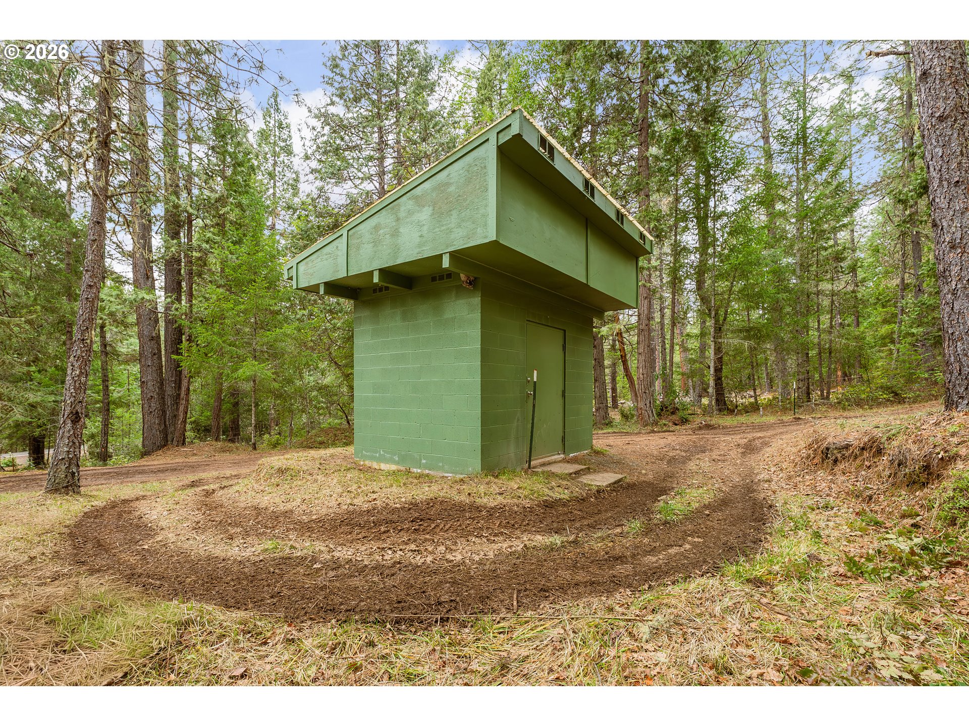 4202 Upper Cow Creek Road Azalea, OR 97410 - Photo 25 of 38
