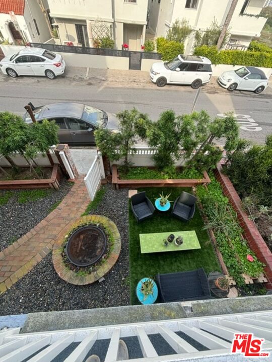 24 Lighthouse Street, Unit A Marina del Rey, CA 90292 - Photo 3 of 39