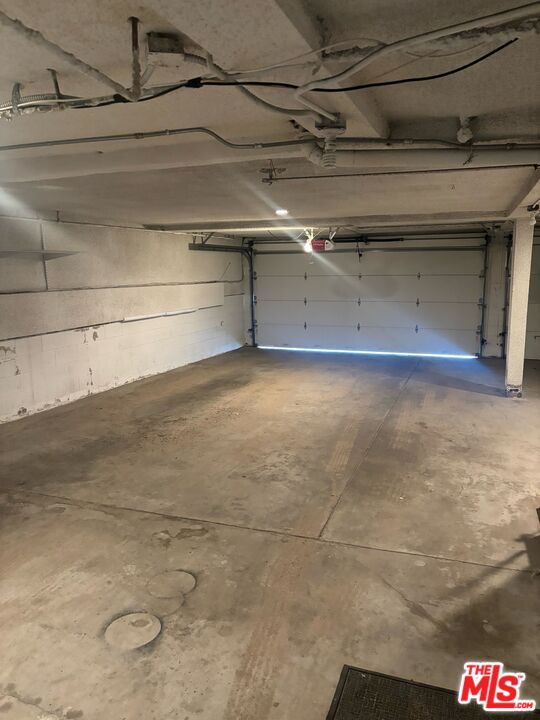 24 Lighthouse Street, Unit A Marina del Rey, CA 90292 - Photo 38 of 39