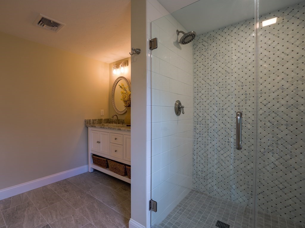 46 Swift Road Framingham, MA 01702 - Photo 37 of 42