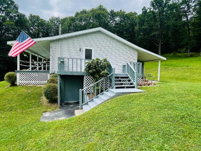 421 Marsheann Hill Road Pittsfield, PA 16340 - Photo 7 of 41 Gallery Image 7