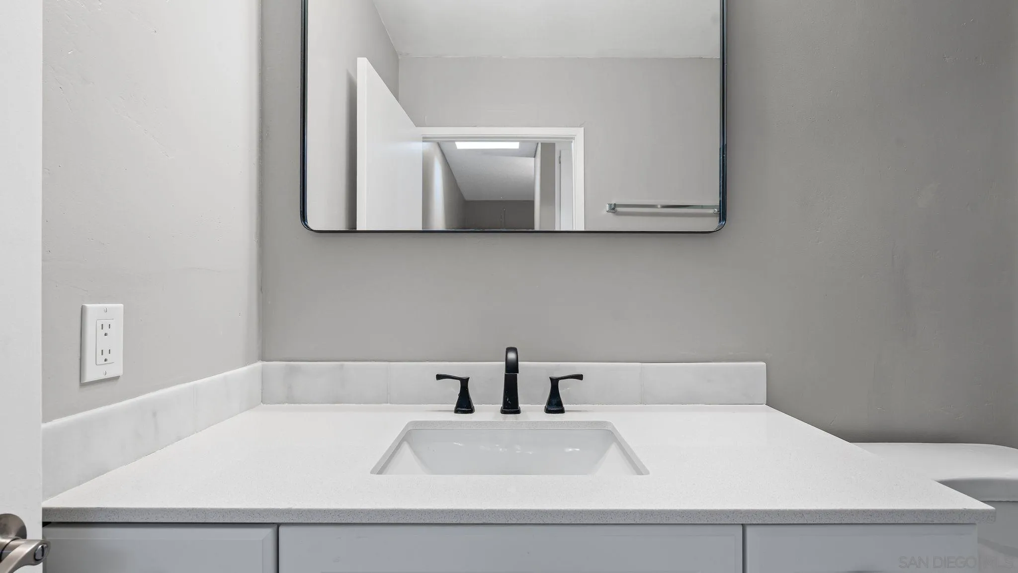 8150 Winter Gardens Boulevard, Unit 19 Lakeside, CA 92040 - Photo 12 of 20