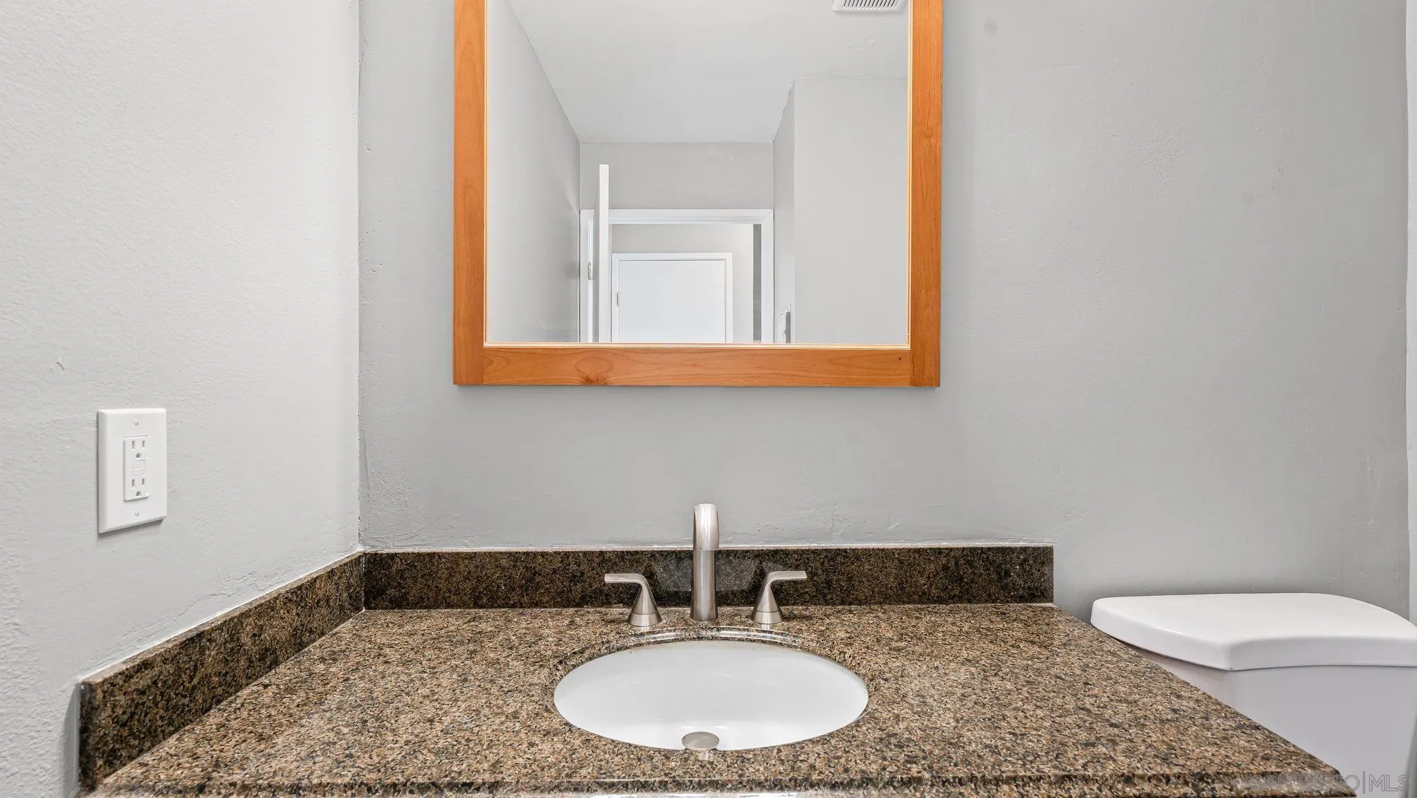 8150 Winter Gardens Boulevard, Unit 19 Lakeside, CA 92040 - Photo 9 of 20