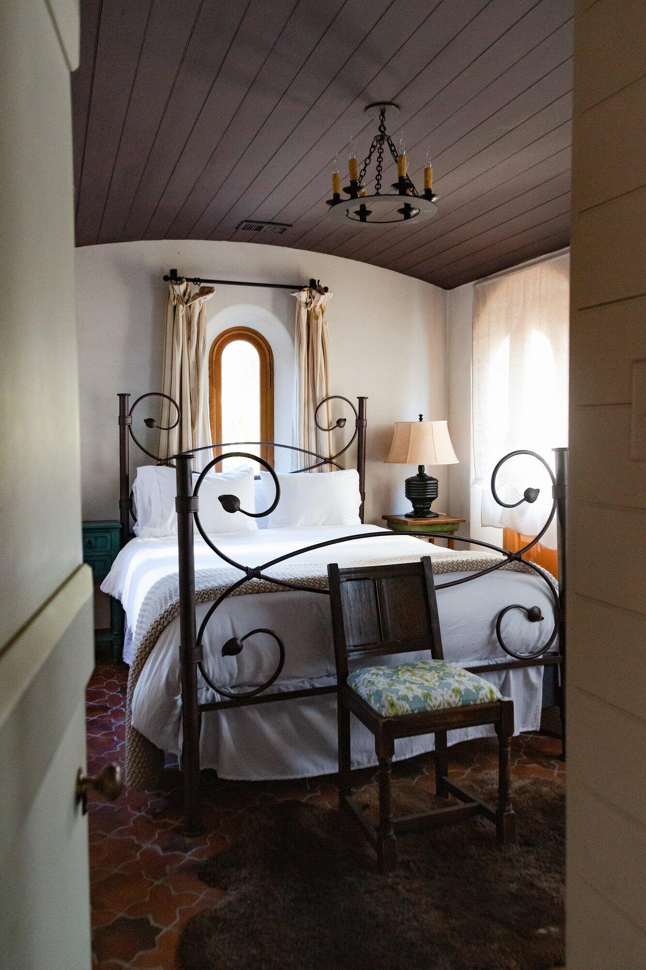 1401 Middle Street Sullivans Island, SC 29482 - Photo 16 of 38 Bed_8547p