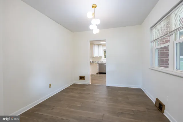 $2,750 | 302 Phelps Avenue, Glen Burnie, MD 21060