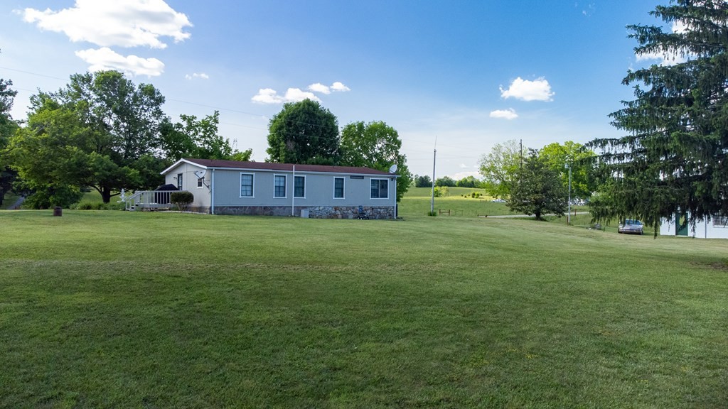 1724 Valley Home Road Dandridge, TN 37725 - Photo 10 of 30 Gallery Image 10
