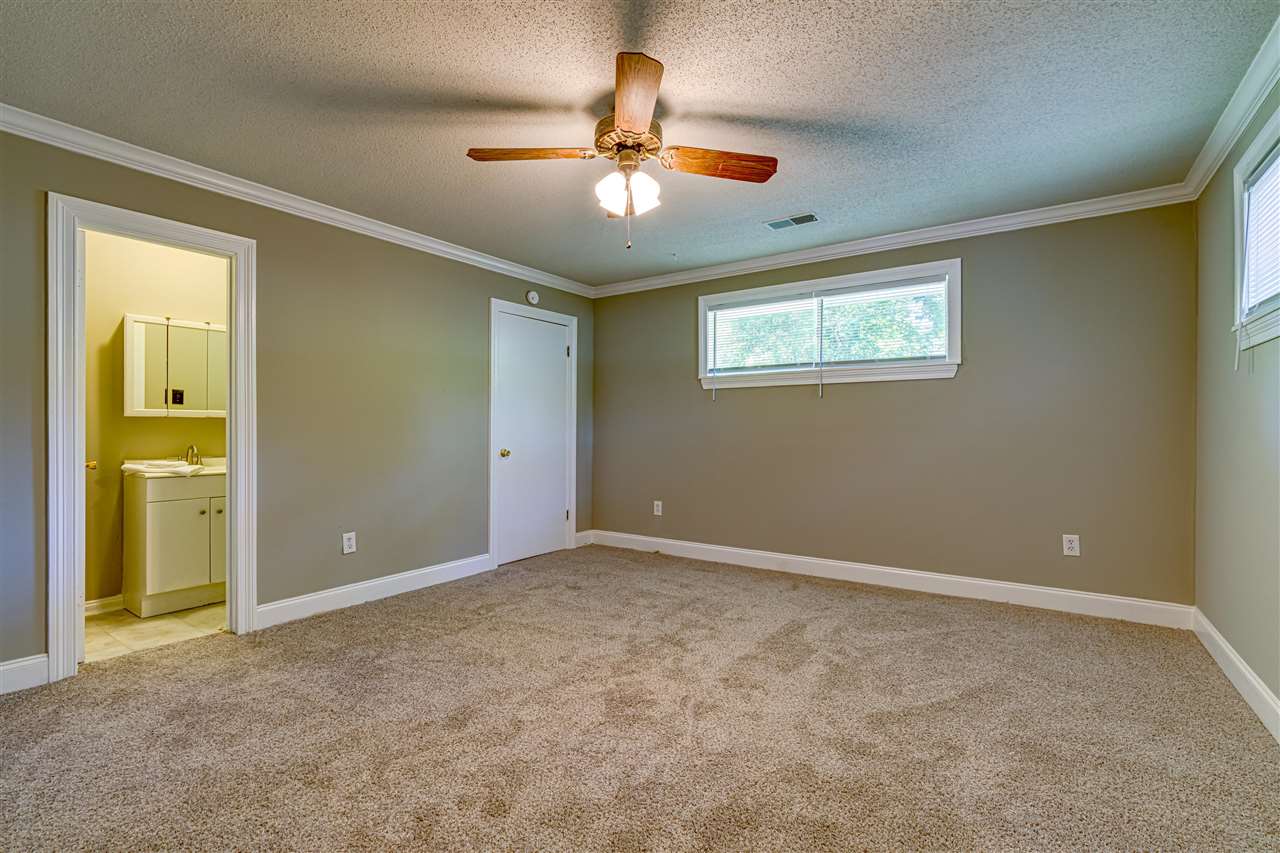 800 North Mendenhall Road Memphis, TN 38122 - Photo 15 of 25