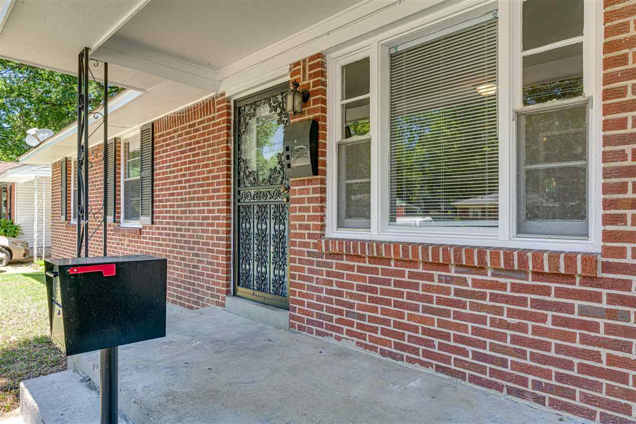 800 North Mendenhall Road Memphis, TN 38122 - Photo 4 of 25