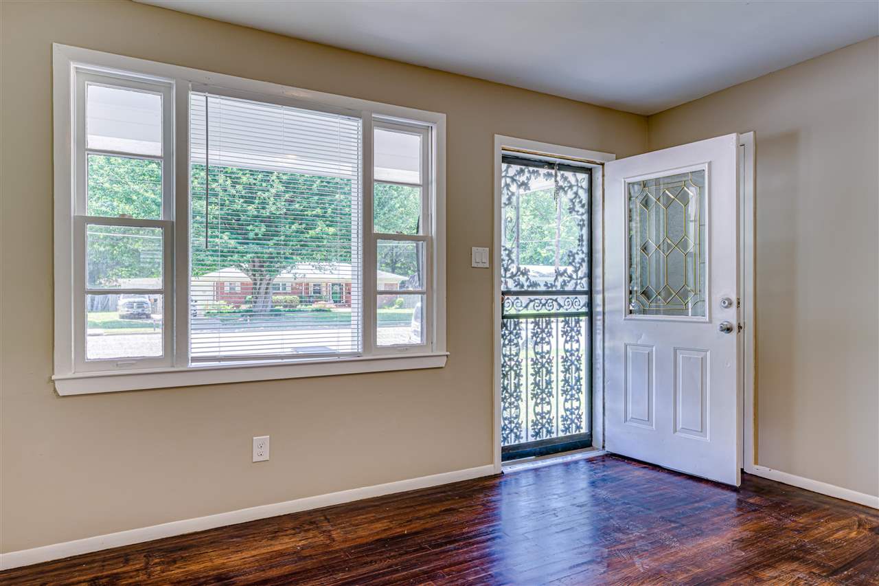 800 North Mendenhall Road Memphis, TN 38122 - Photo 5 of 25