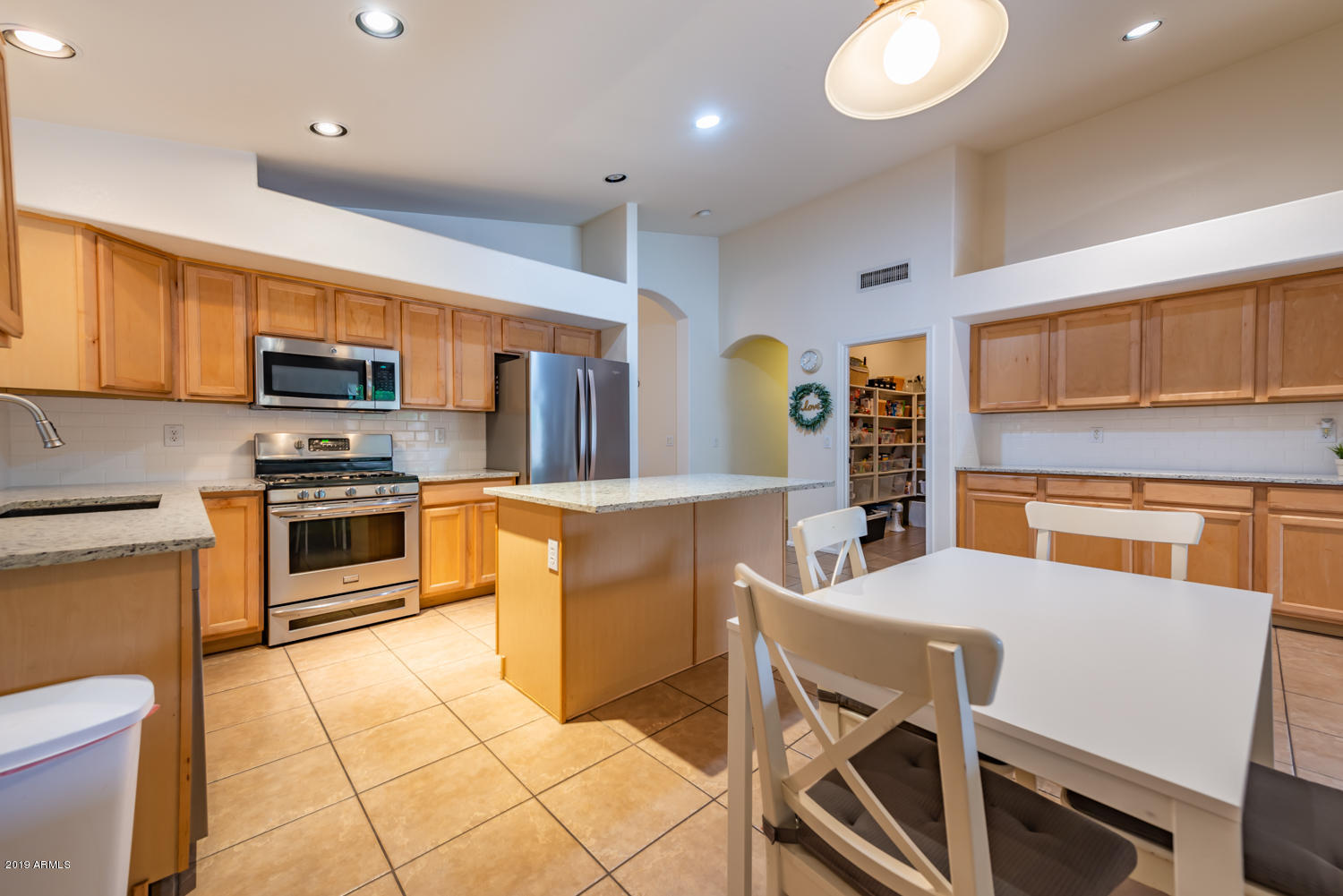 28806 North Nobel Road Phoenix, AZ 85085 - Photo 8 of 30 28806 N Nobel Rd-8