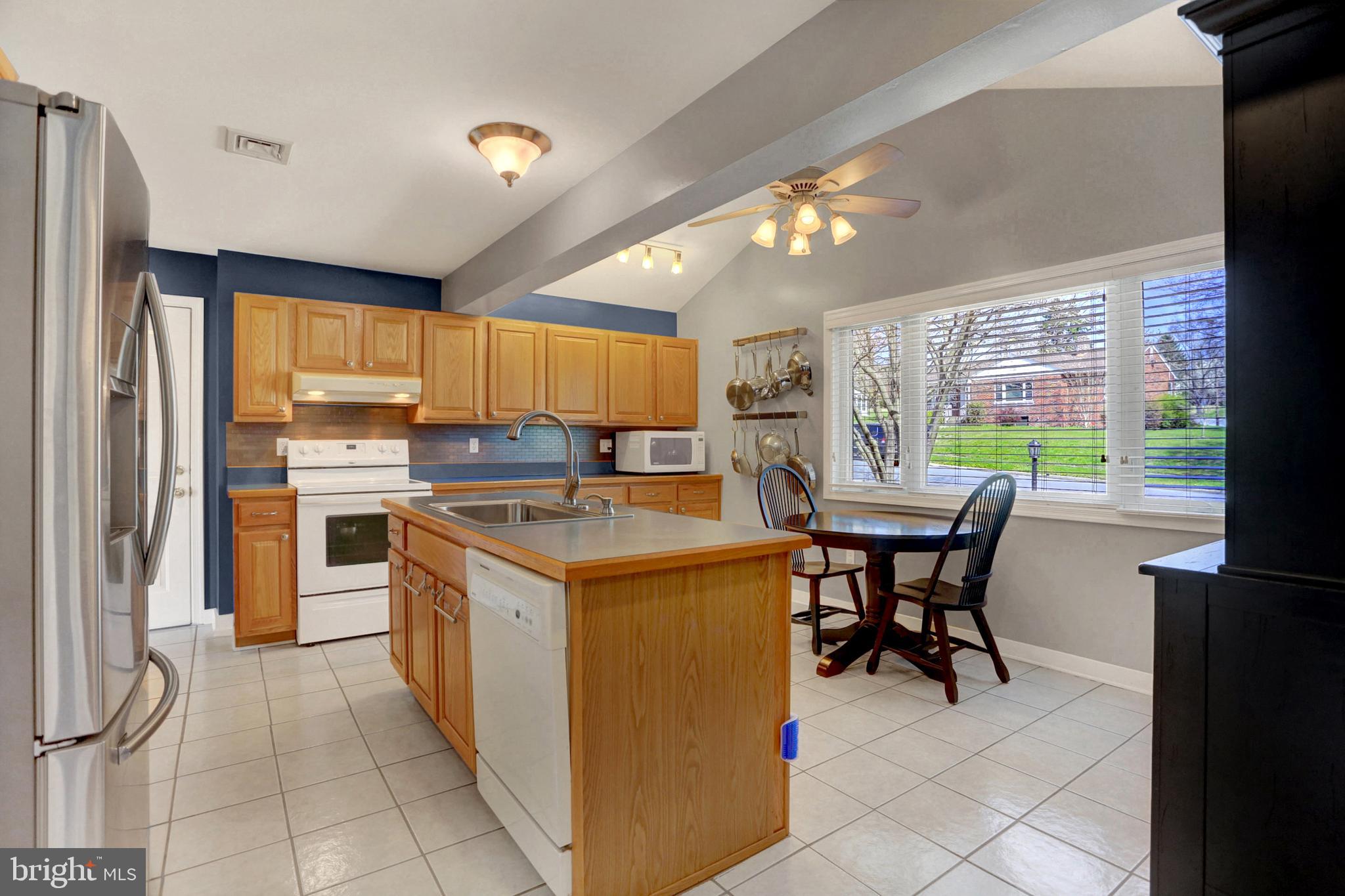 3779 Elder Road Harrisburg, PA 17111 - Photo 3 of 23 Gallery Image 3