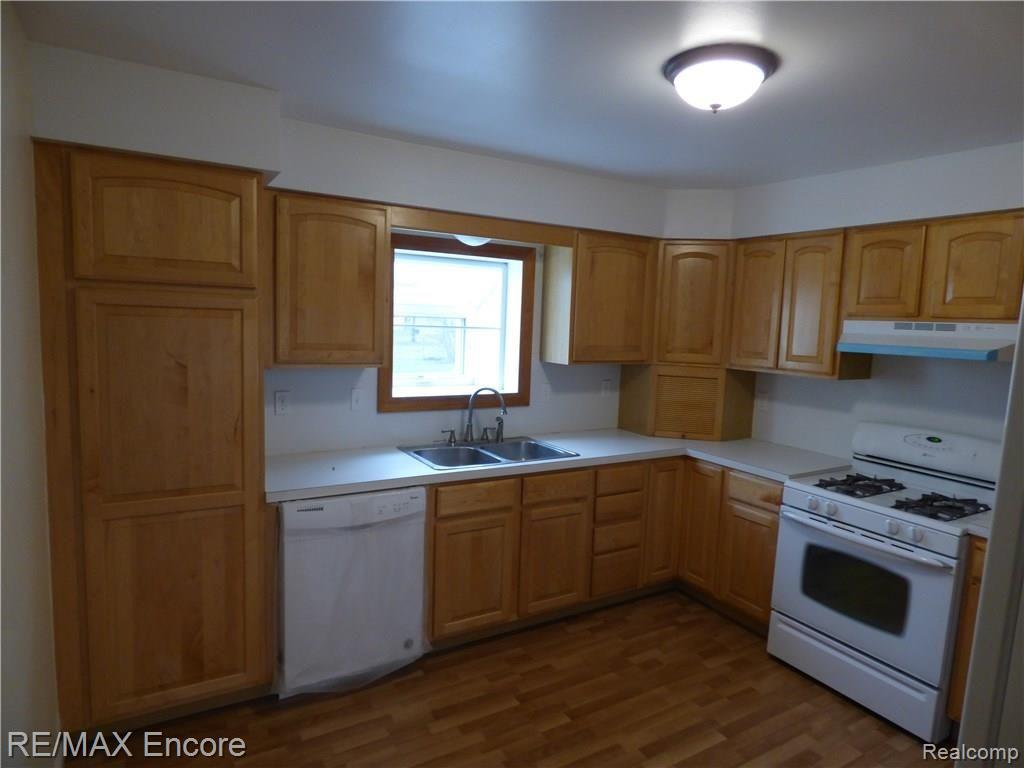 3140 Melvin Avenue Rochester Hills, MI 48307 - Photo 6 of 30
