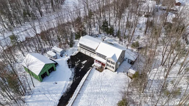 $950,000 | 141 Thompson Road, Kennebunk, ME 04043