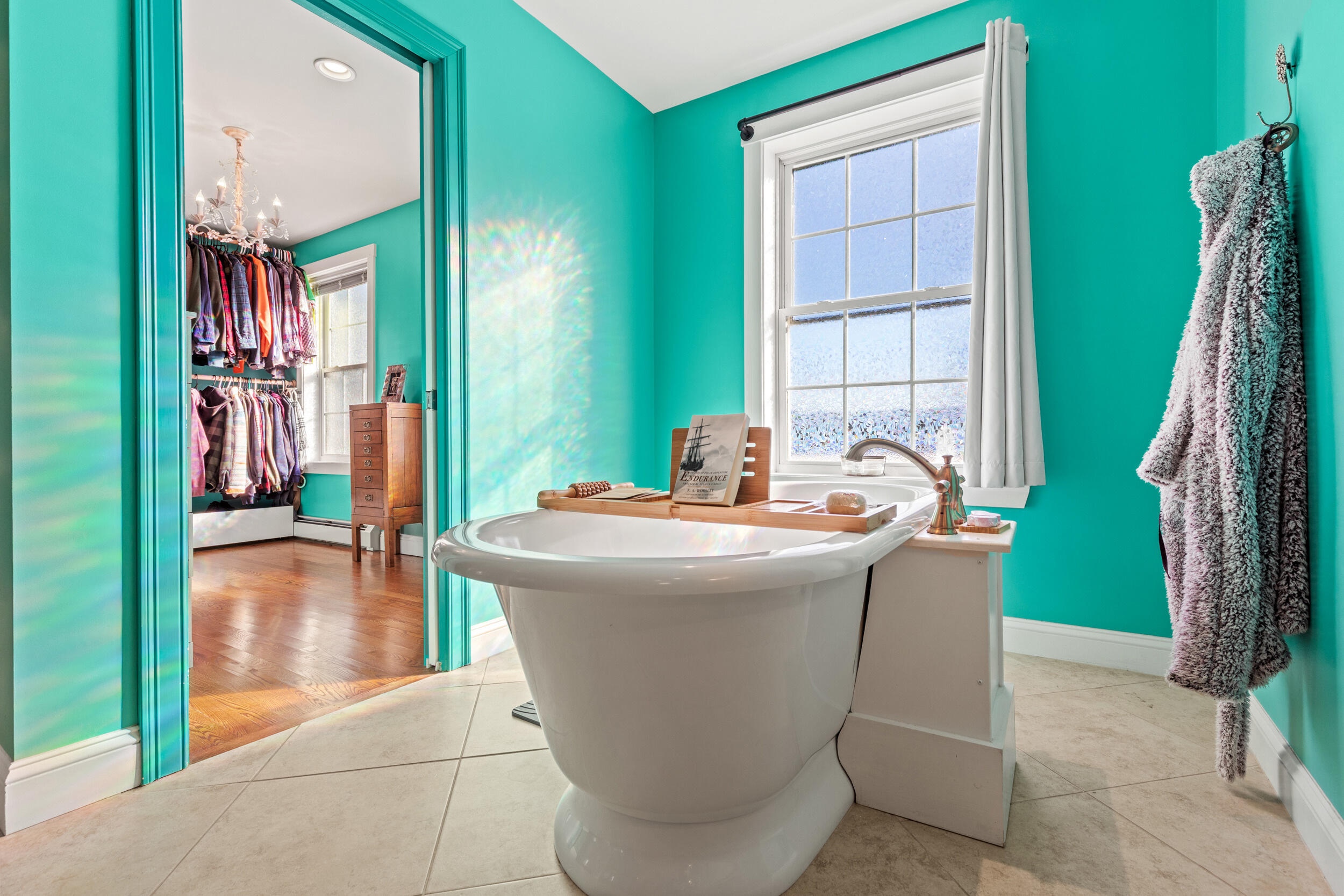 141 Thompson Road Kennebunk, ME 04043 - Photo 31 of 57 Primary Bath