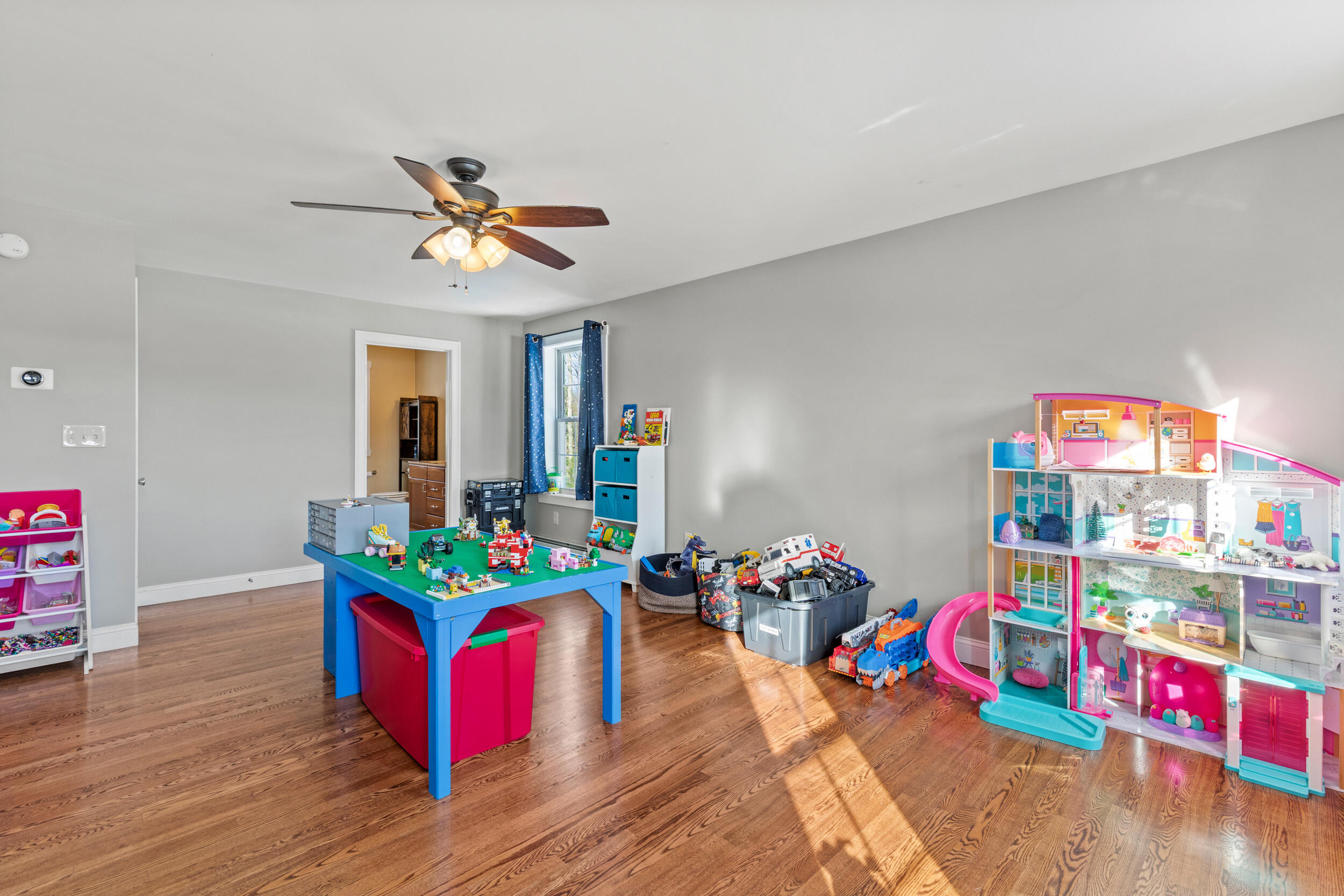 141 Thompson Road Kennebunk, ME 04043 - Photo 41 of 57 Guest Suite/Fourth