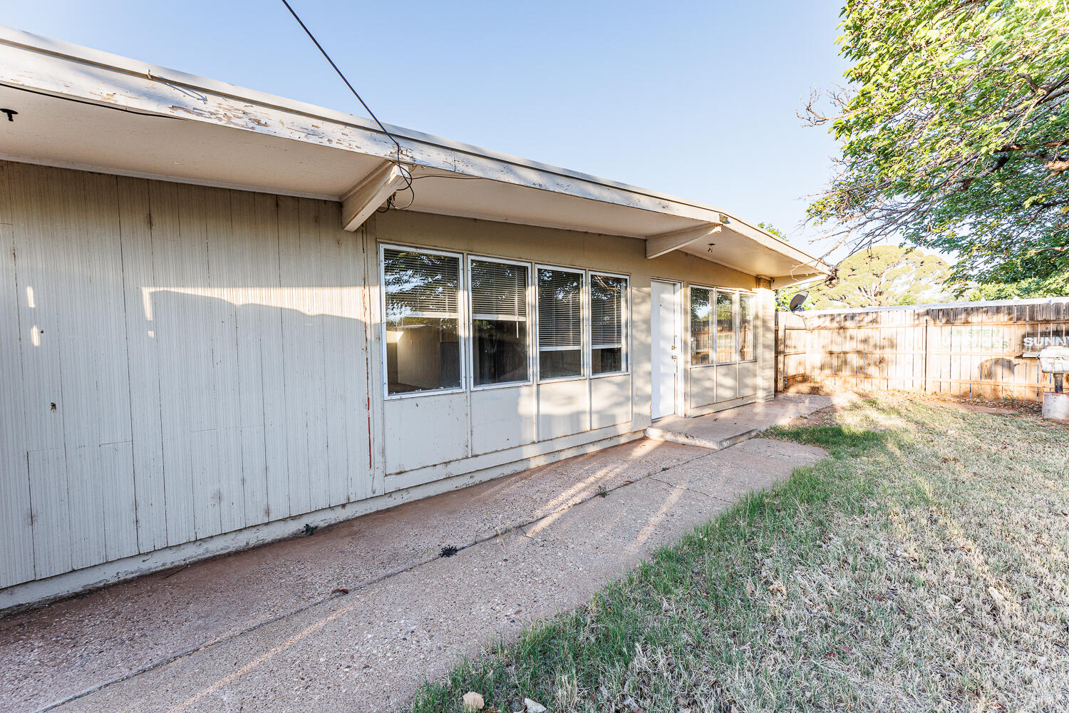 2526 63rd Street Lubbock, TX 79413 - Photo 48 of 51 2526 63rd-11