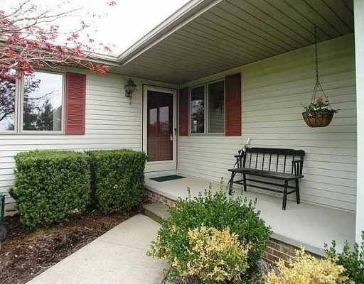 7435 Dell Road Saline, MI 48176 - Photo 4 of 9 Photo 4